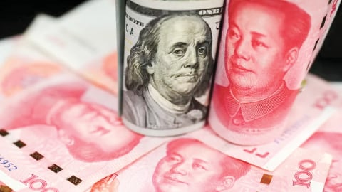 Nhân dân tệ vươn ra thế giới,  USD đối mặt thách thức