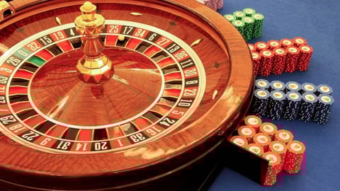 Đề xuất người Việt vào chơi tại casino phải mua vé 2,5 triệu đồng/ngày