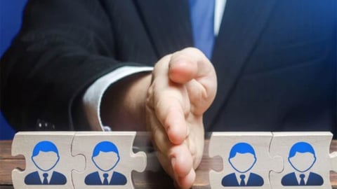 Làn sóng cắt giảm nhân sự chưa dừng: Thêm hàng ngàn nhân viên ngân hàng mất việc
