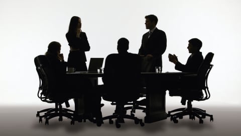 Chủ tịch vướng lao lý, nhóm lãnh đạo Chứng khoán Hòa Bình 'rút ruột' 6.000 tỷ đồng