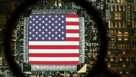 TT Trump ra ‘tối hậu thư’ với ngành chip: Sản xuất ở Mỹ hoặc chịu thuế 100%