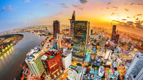 GDP Việt Nam tăng mạnh hơn kỳ vọng, các tổ chức quốc tế đồng loạt nâng dự báo