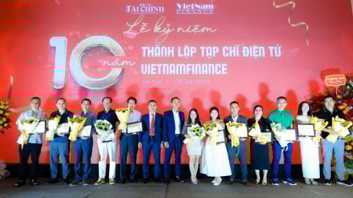Những hình ảnh đẹp tại Lễ kỷ niệm 10 năm thành lập VietnamFinance