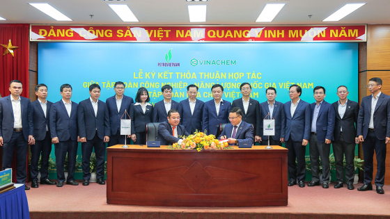 Petrovietnam hợp tác toàn diện với Vinachem 