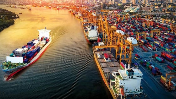  'Siết chặt quy tắc xuất xứ hàng hóa, cơ hội lớn đang mở ra với Việt Nam'