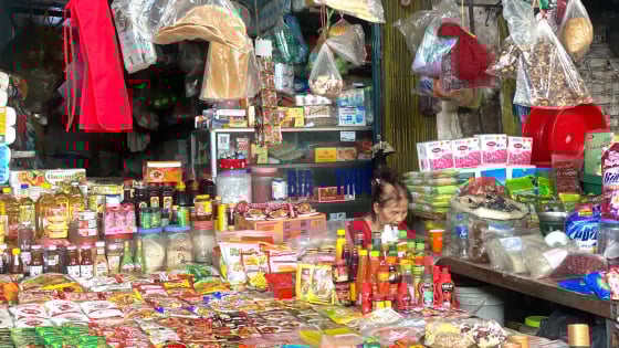 Tránh ‘sốc’ cho hộ kinh doanh, cần 3 giai đoạn chuyển lên thuế kê khai?
