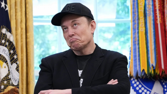 Tesla gặp nguy, 'phép thuật' của Elon Musk đã hết nhiệm màu?