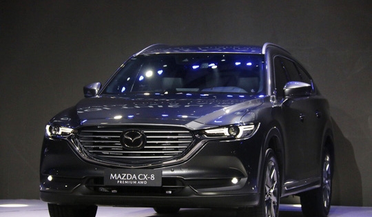 Giá bán cao nhất phân khúc, Mazda CX-8 có theo ‘lối mòn’ của CX-9?
