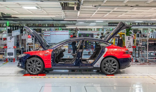 Tesla tạm dừng sản xuất Model S và Model X trong 18 ngày