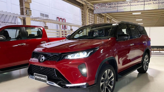 Sau Kia Sorento, khách hàng Việt lại ‘ngóng’ Toyota Fortuner mới