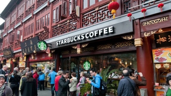 Thành công rực rỡ tại Trung Quốc: Bí kíp giấu kín của Starbucks