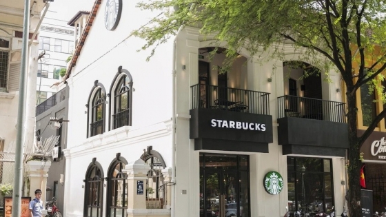 Thuê mặt bằng 500-700 triệu/tháng, Starbucks Hàn Thuyên làm sao có lãi ?