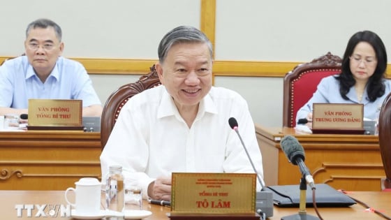 Chủ trương của Bộ Chính trị, Ban Bí thư về dự kiến nhân sự chủ chốt các địa phương
