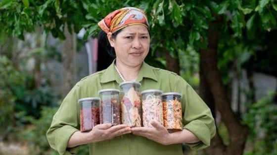 Doanh thu Ăn Cùng Bà Tuyết 'vượt mặt' nhiều thương hiệu đình đám