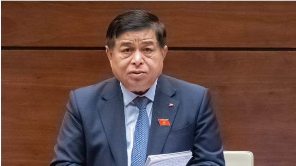 'Không có quy chuẩn sẽ rất khó kiểm soát sữa giả, thuốc giả'