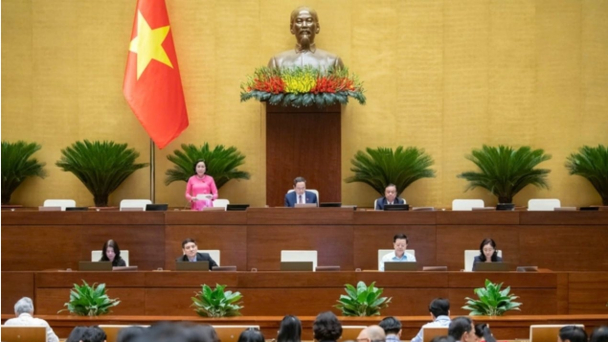 Quốc hội thảo luận về việc rút ngắn nhiệm kỳ Khoá XV