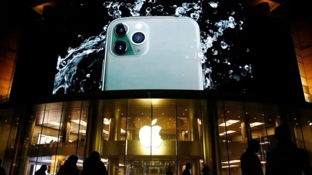 Apple 'xuống nước', iPhone giảm giá tới 31% tại thị trường quan trọng
