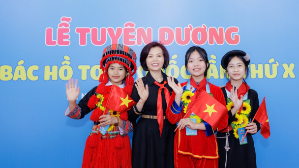 Vinamilk đồng hành cùng Đại hội Cháu ngoan Bác Hồ lần thứ X