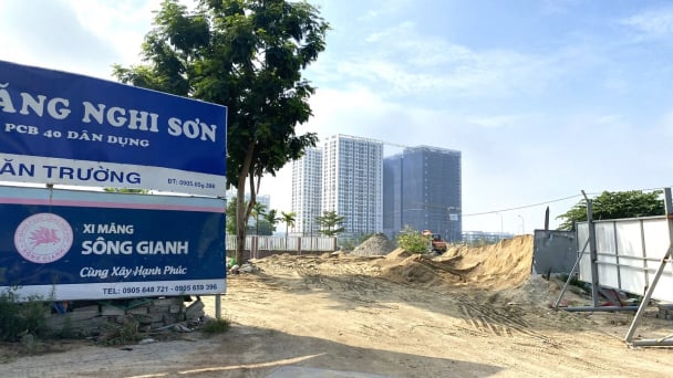 Cát xây dựng đắt chưa từng có: Trạm bê tông ‘đứng bánh’, dự án ‘đứng hình’