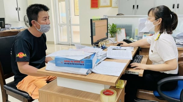 Tạm dừng công tác kiểm tra thuế tại trụ sở người nộp thuế