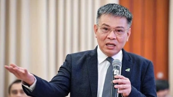 'Kén rể ngoại cho hàng không Việt: '30 năm mở cửa gần như thất bại'