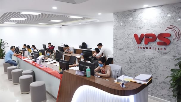 VPS báo lãi hơn 1.400 tỷ nửa đầu năm, cho vay margin tăng gần 40%