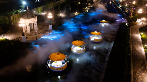 Lạc vào thế giới cổ tích trên Dòng sông Ánh sáng tại TP Thiên niên kỷ T&T City Millennia