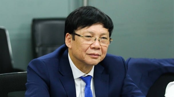 Báo chí trước 'biển' mạng xã hội: Cộng sinh hay cuộc chiến sinh tồn?