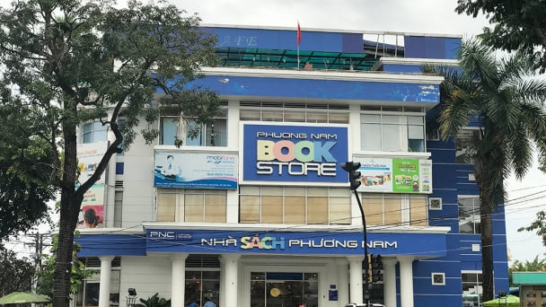 PNC: Cổ phiếu tăng gấp 3, liên tục trần sau tin sáp nhập ‘Vua bút bi'