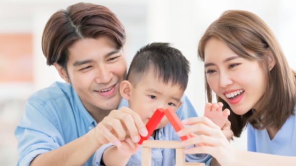 Bảo hiểm nhân thọ ‘thay máu’ sản phẩm: Quyền lợi khách hàng có bị cắt bớt?