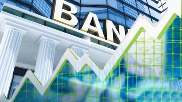 Cổ phiếu ngân hàng bứt tốc từ đáy, còn dư địa tăng trưởng?