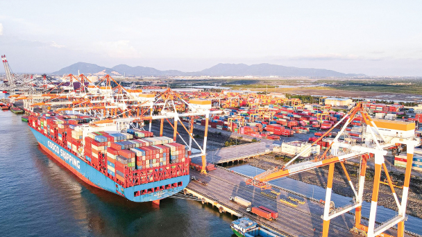 Siêu đô thị TP.HCM: Hợp lực để cạnh tranh với các trung tâm logistics toàn cầu