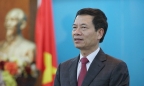 Bộ trưởng Nguyễn Mạnh Hùng nêu việc lớn cần làm ngay: 'Mỗi người có 1 smartphone'