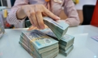 Ngân hàng tuần qua: Dồn vốn cho tăng trưởng tín dụng cuối năm, Chứng khoán Liên Việt bán 3 triệu cổ phiếu Sacombank