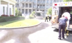 Xe cứu thương đến Nhà Trắng đưa người đi cấp cứu