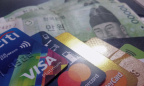 Nợ gấp 3 lần thu nhập, giới trẻ Hàn Quốc 'sợ' dùng thẻ tín dụng