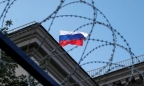 Hàng loạt quan chức bị EU giáng đòn trừng phạt, Nga đe dọa trả đũa