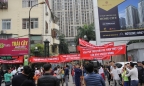 Cư dân Home City xuống đường biểu tình phản đối chủ đầu tư