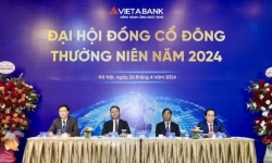 VietABank tăng vốn lên 7.505 tỷ đồng, dự kiến niêm yết trên sàn HoSE hoặc HNX