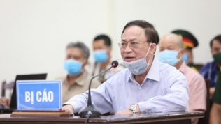 Đô đốc Nguyễn Văn Hiến ra tòa: 'Nhận lỗi và hoàn toàn chịu trách nhiệm'