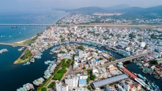 Phú Quốc là thành phố đảo đầu tiên của Việt Nam