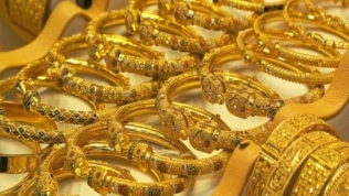 Giá vàng miếng chỉ nhích nhẹ, vàng trang sức tăng đến nửa triệu đồng mỗi lượng sau 3 ngày