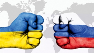 Xung đột Nga - Ukraine: Xói mòn triển vọng phục hồi của kinh tế toàn cầu