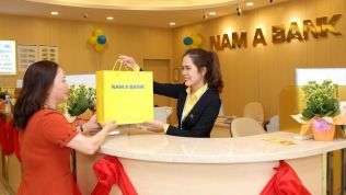 Khách hàng gửi tiền online tại Nam A Bank có cơ hội trúng Macbook Pro, iPhone Xs Max