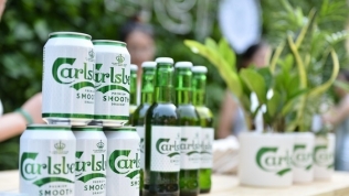 Hãng bia Đan Mạch tăng trưởng trong đại dịch nhờ bia đặc biệt và không cồn