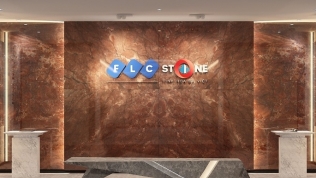Cổ phiếu tăng trần 5 phiên liên tiếp, HoSE yêu cầu FLC Stone và du lịch dịch vụ Hội An giải trình