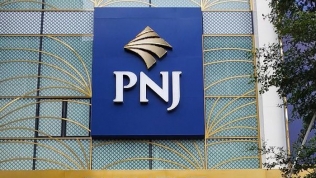 PNJ luân chuyển vị trí loạt lãnh đạo cấp cao, thay đổi cơ cấu tổ chức
