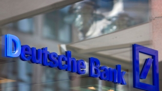 Deutsche Bank là Lehman Brothers kế tiếp hay là nạn nhân của chính mình