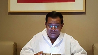 Thủ tướng Hun Sen: Không dùng ứng dụng chat, không được bổ nhiệm
