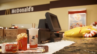Lợi nhuận của McDonald's giảm gần 1/2 do chính sách cải cách thuế